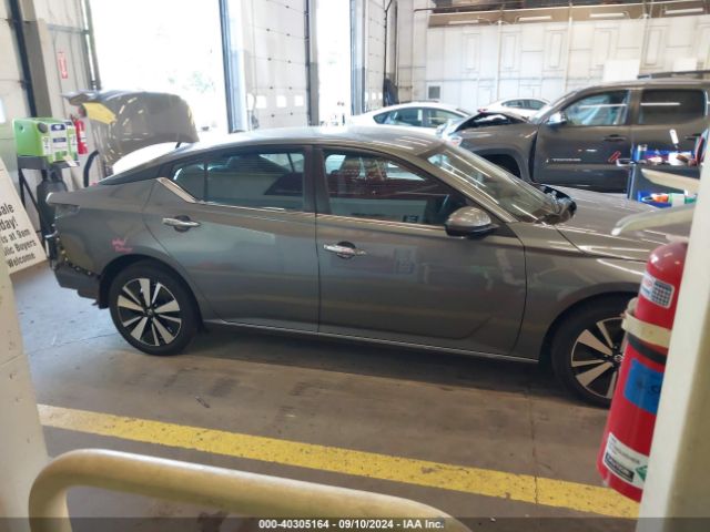 1N4BL4DV4MN307781 Nissan Altima Sv Fwd