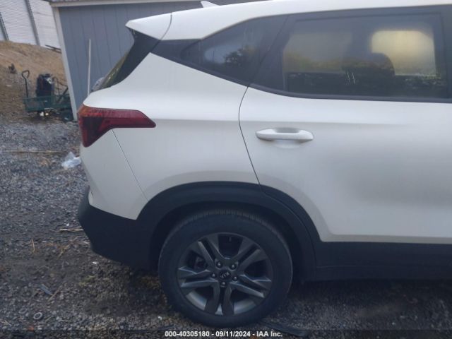 KNDEPCAA0M7182774 KIA Seltos Lx