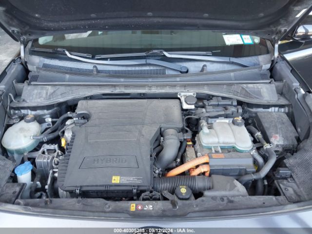 KNDCE3LC5H5058982 KIA Niro Touring