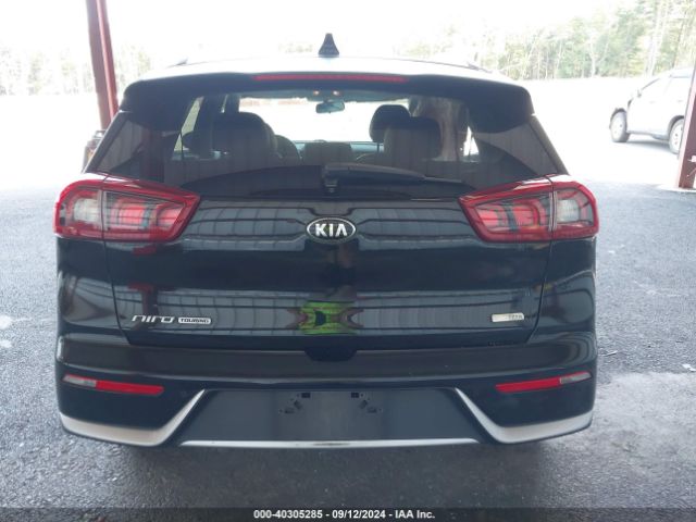 KNDCE3LC5H5058982 KIA Niro Touring