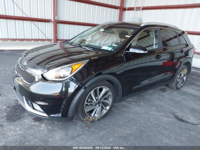 KNDCE3LC5H5058982 KIA Niro Touring