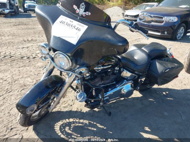 2020 HARLEY-DAVIDSON FLHC 1HD1YAJ15LB048823 Photo 1
