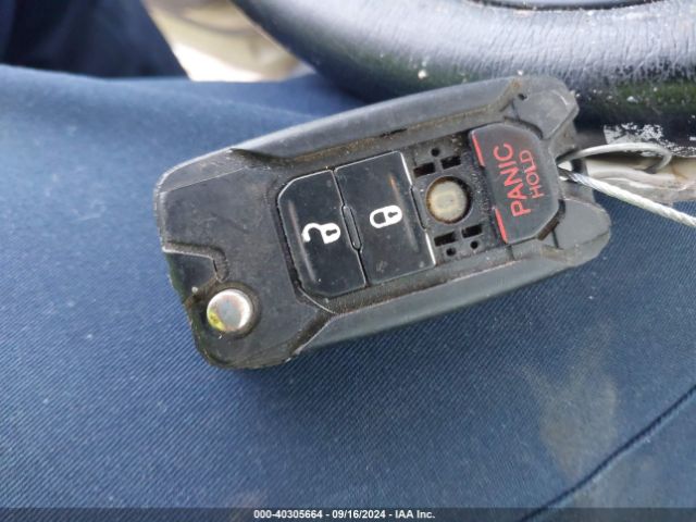 ZACCJBBT8FPB40846 Jeep Renegade Latitude