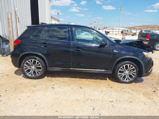 JA4AR3AU1JZ017801 Mitsubishi Outlander Sport 2.0 Es