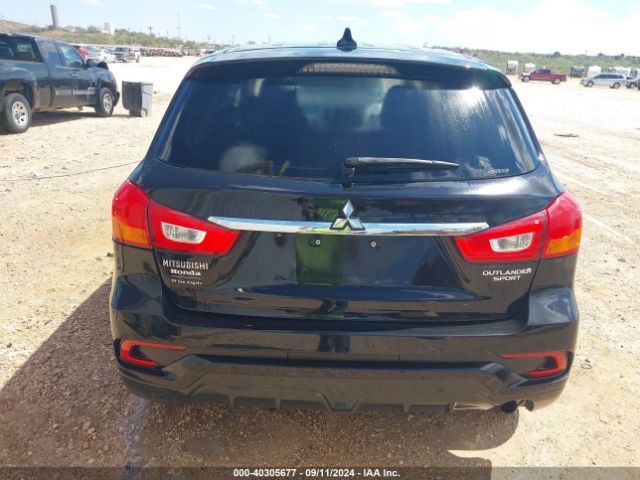 JA4AR3AU1JZ017801 Mitsubishi Outlander Sport 2.0 Es