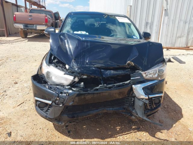 JA4AR3AU1JZ017801 Mitsubishi Outlander Sport 2.0 Es
