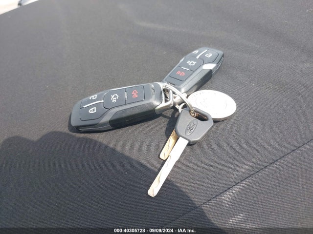 Ford Mustang V6 2017 1FATP8EM8H5208327 Image 11