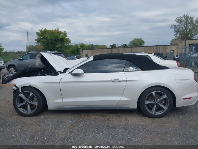 Ford Mustang V6 2017 1FATP8EM8H5208327 Image 15