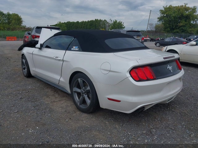 Ford Mustang V6 2017 1FATP8EM8H5208327 Image 3