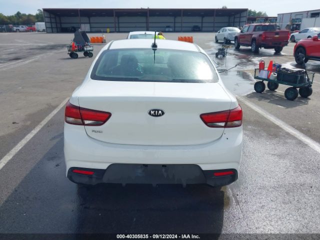 3KPA24AB2JE065866 KIA RIO LX