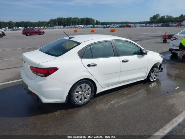 3KPA24AB2JE065866 KIA RIO LX