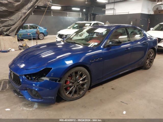 ZAM57YTM1NX399896 Maserati Ghibli Modena Q4