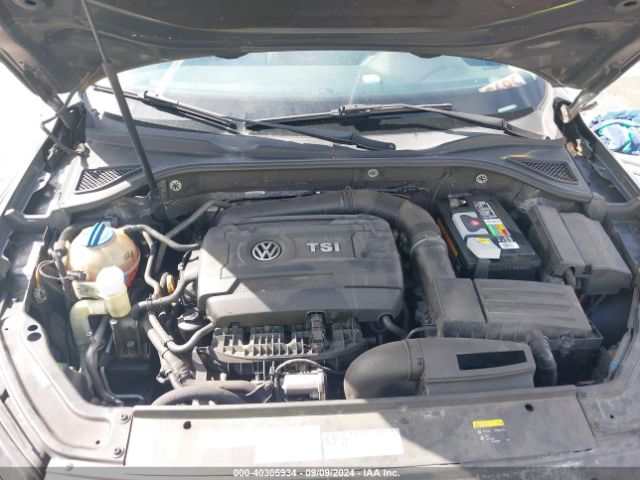 1VWDT7A36HC008685 Volkswagen Passat 1.8t R-line