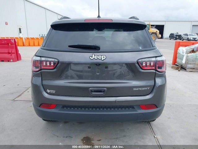 3C4NJCAB7JT123514 Jeep Compass Sport Fwd