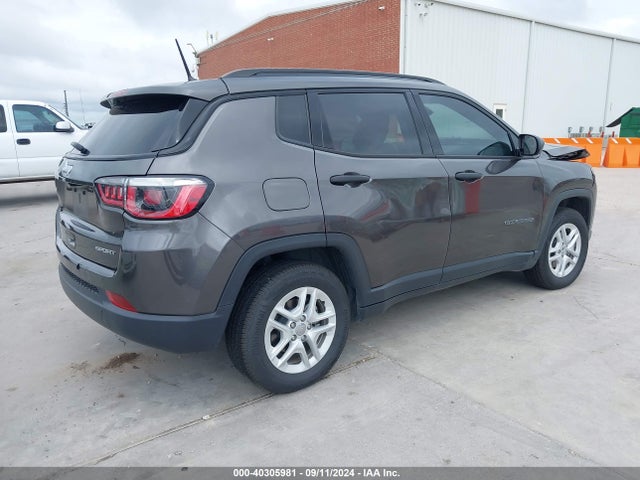 3C4NJCAB7JT123514 Jeep Compass Sport Fwd
