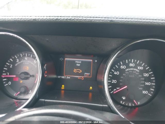 1FA6P8AM9G5260633 Ford Mustang V6