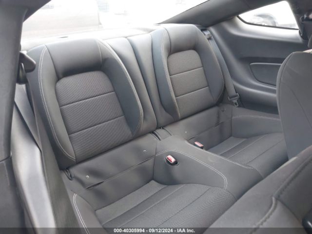 1FA6P8AM9G5260633 Ford Mustang V6