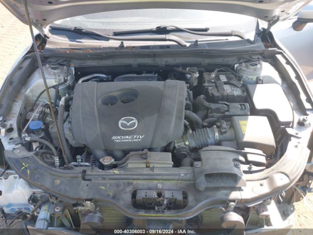 3MZBN1V38JM267840 Mazda Mazda3 Touring