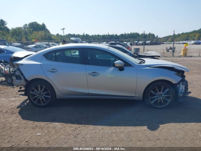 3MZBN1V38JM267840 Mazda Mazda3 Touring