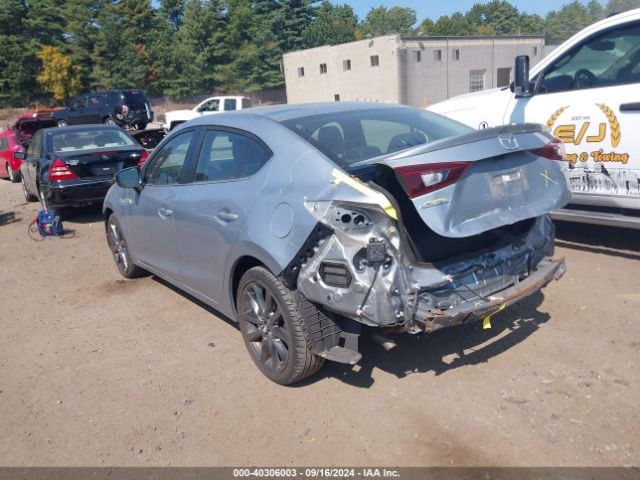 3MZBN1V38JM267840 Mazda Mazda3 Touring