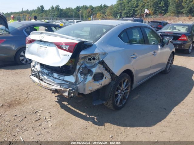 3MZBN1V38JM267840 Mazda Mazda3 Touring