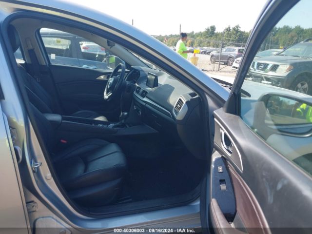 3MZBN1V38JM267840 Mazda Mazda3 Touring