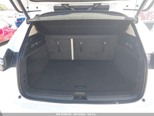 LRBFZSR47PD228211 Buick Envision Avenir Awd