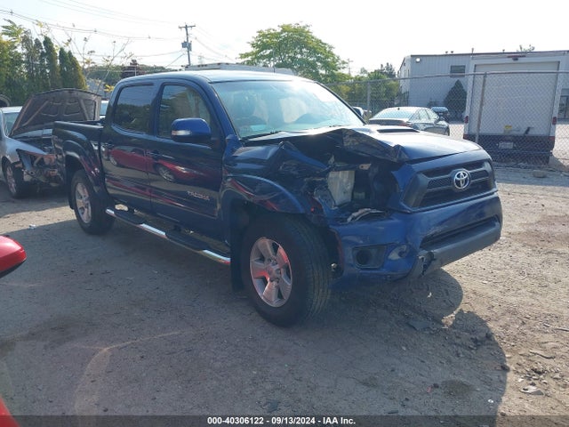 Toyota Tacoma Base V6 2015 3TMLU4EN4FM190470 Image 1