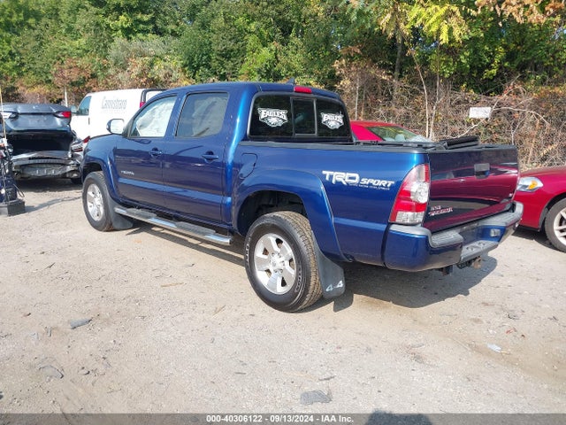 Toyota Tacoma Base V6 2015 3TMLU4EN4FM190470 Image 3