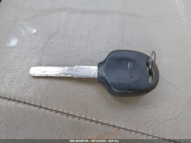 1998 SAAB 900 YS3DD78B3W7002788 Photo 10