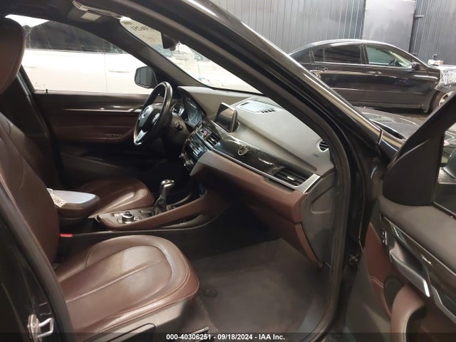 WBXHU7C30J5L05320 BMW X1 Sdrive28i