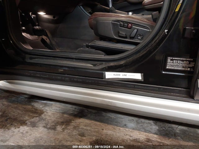 WBXHU7C30J5L05320 BMW X1 Sdrive28i