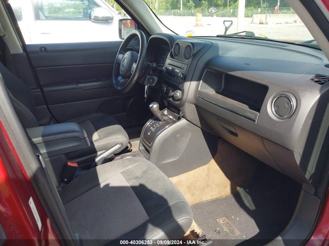 Jeep Patriot Altitude 2014 1C4NJPBA9ED694642 Image 5