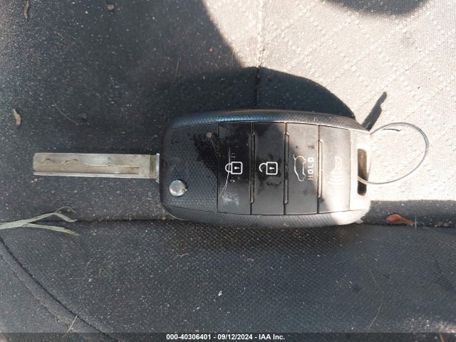 KIA Sorento 3.3l Lx 2017 5XYPGDA50HG324454 Image 11