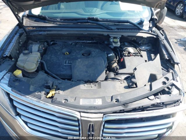 5LMCJ3D93GUJ15398 Lincoln Mkc Reserve
