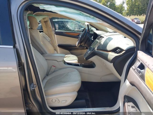 5LMCJ3D93GUJ15398 Lincoln Mkc Reserve