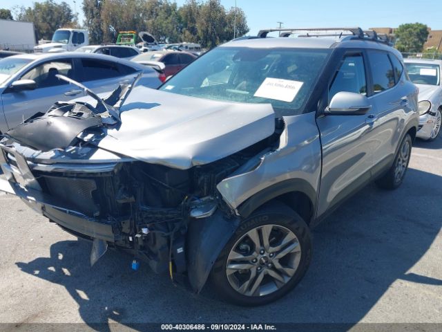 KNDEU2AA2N7264025 KIA SELTOS S