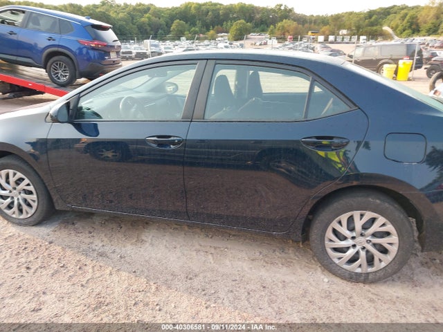 Toyota COROLLA LE 2017 2T1BURHE1HC788001 Image 14