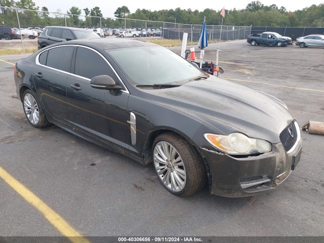 2011 JAGUAR XF SAJWA0FBXBLS13900 Photo 0