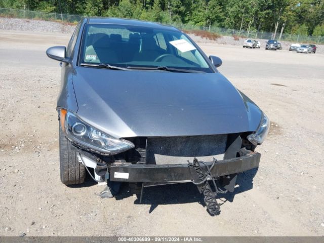 5NPD74LF3JH264676 Hyundai ELANTRA SE