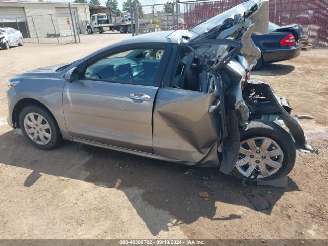 3KPA24AD0NE461673 KIA RIO S