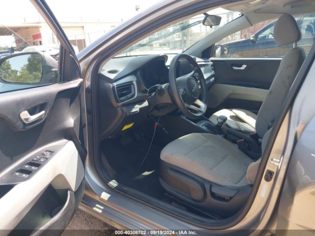 3KPA24AD0NE461673 KIA RIO S