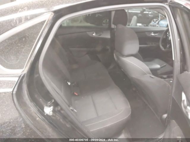 3KPF24AD1KE127329 KIA FORTE FE