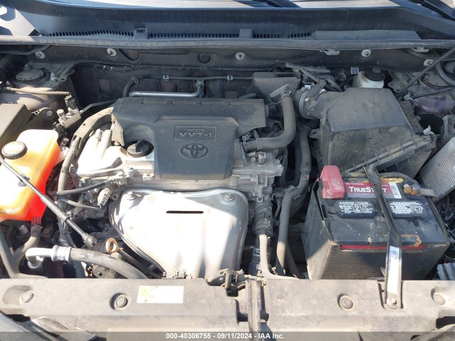 Toyota Rav4 Xle 2018 2T3RFREV0JW704226 Image 10