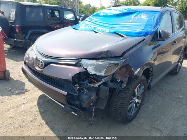 Toyota Rav4 Xle 2018 2T3RFREV0JW704226 Image 6
