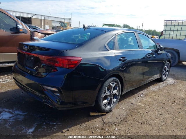 KIA Forte Lxs 2019 3KPF24AD9KE138174 Image 4