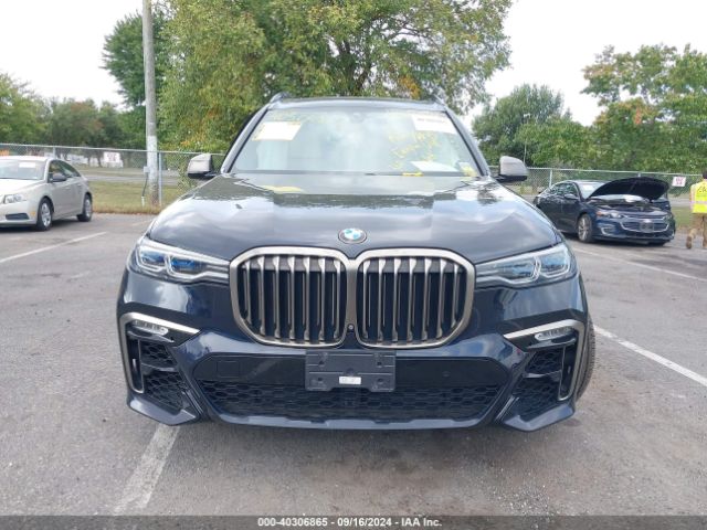 5UXCX6C06LLE35956 BMW X7 M50i