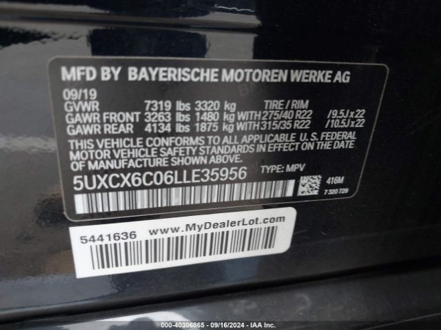 5UXCX6C06LLE35956 BMW X7 M50i