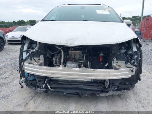 2C4RC1DG1MR538214 Chrysler Voyager Lxi