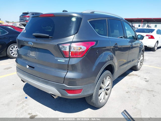 Ford Escape Titanium 2017 1FMCU0JD7HUE54118 Image 4